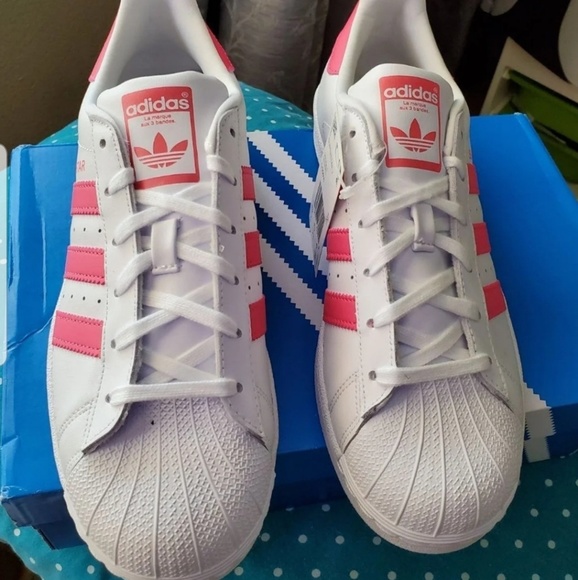 Adidas Shell toe sneakers. - Picture 2 of 6